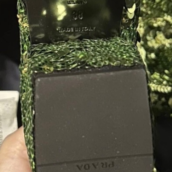 Prada boots - Picture 3 of 4